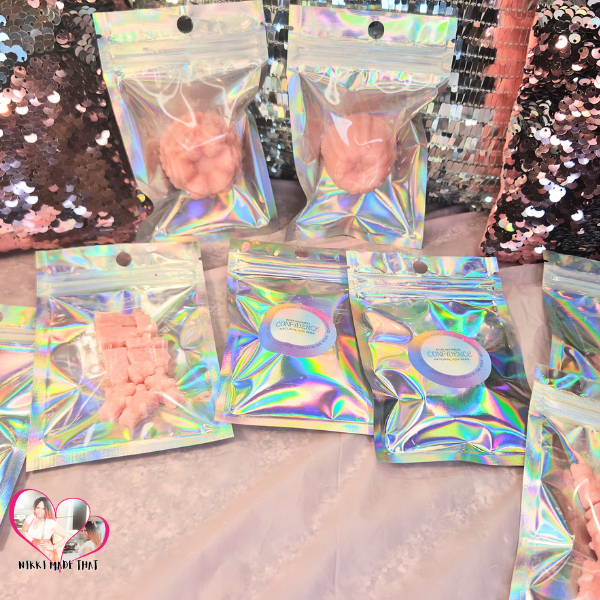 Berry Custard Cake – All Natural Soy Wax Melt Sample Sizes by NIKKI Made That/ Bears